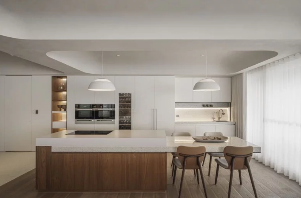 流线与留白并行的有机居所