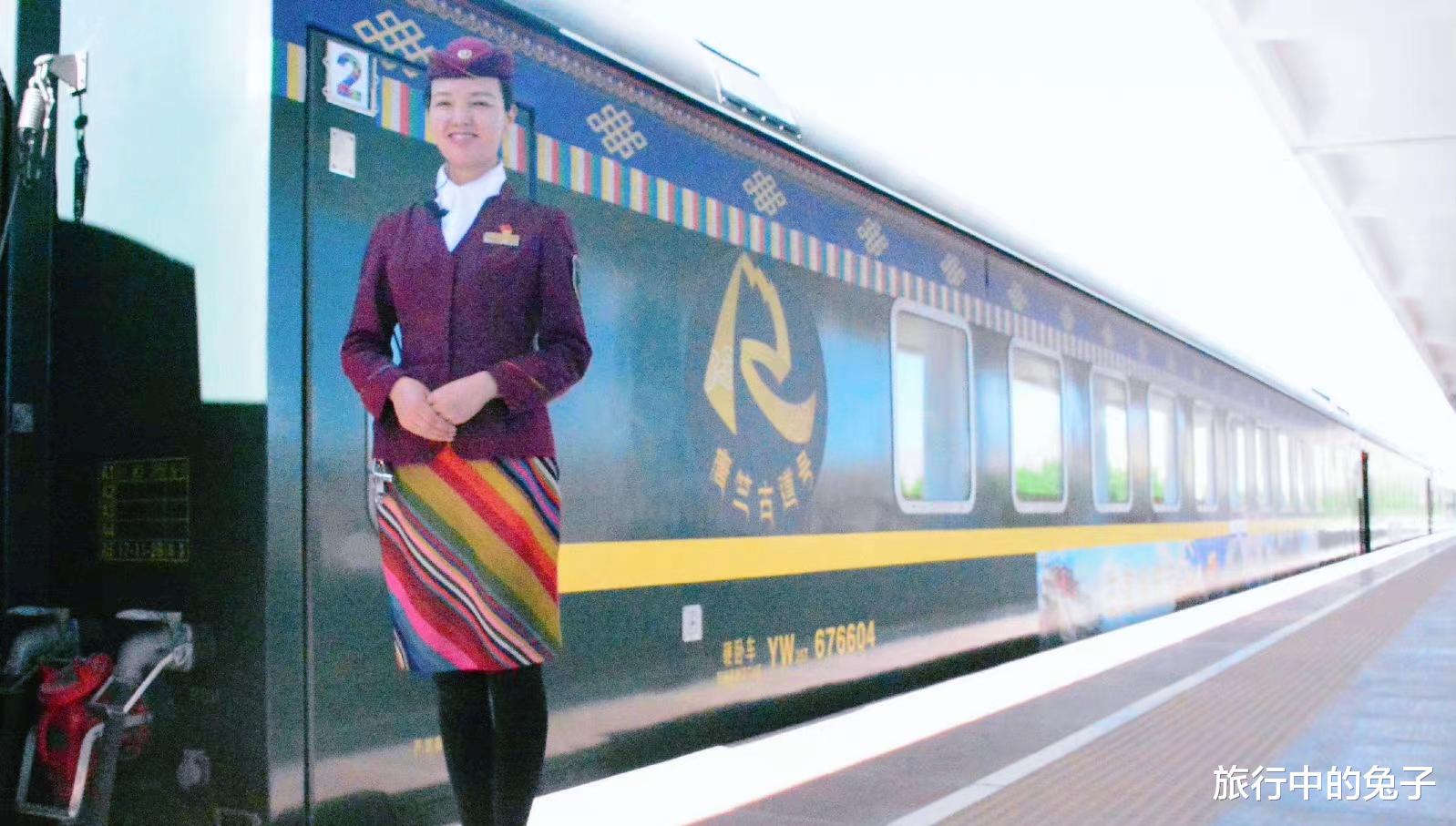 西藏|横跨4省的列车，全程约3千公里需坐37小时，价格却不到300元