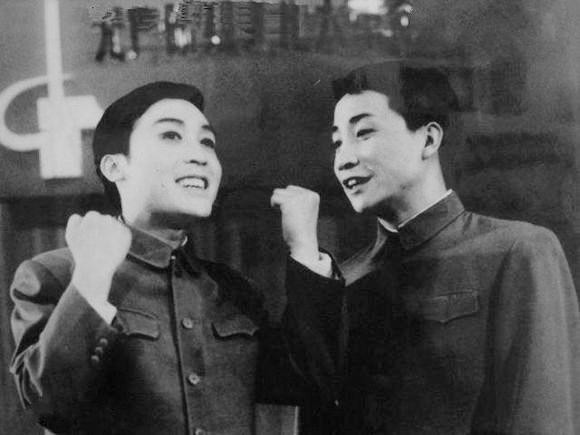 姜昆|同父不同命！姜昆掐断女儿明星梦，带养子上春晚，今养子成他骄傲