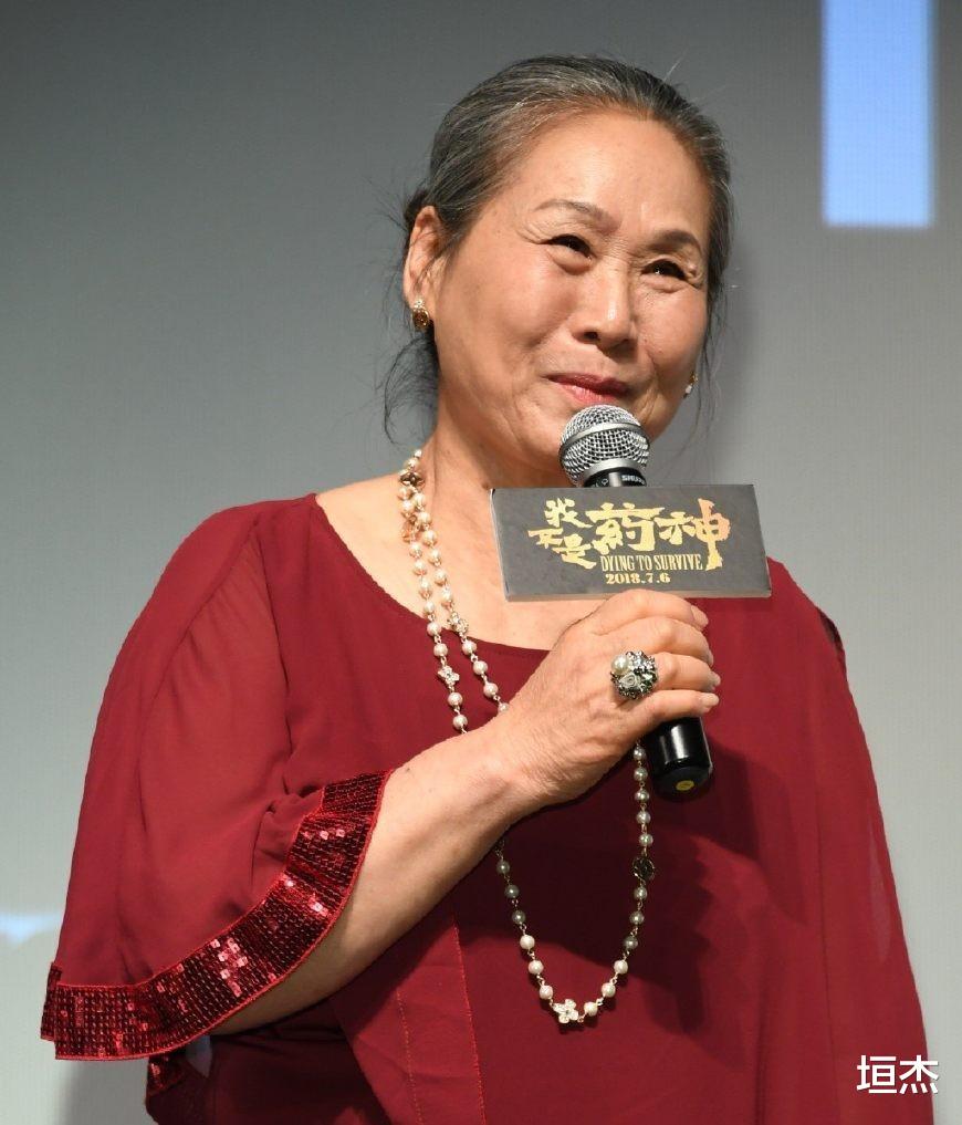 苇青|“百亿老太”苇青：60岁北漂，73岁拥有百亿票房，她的故事很励志