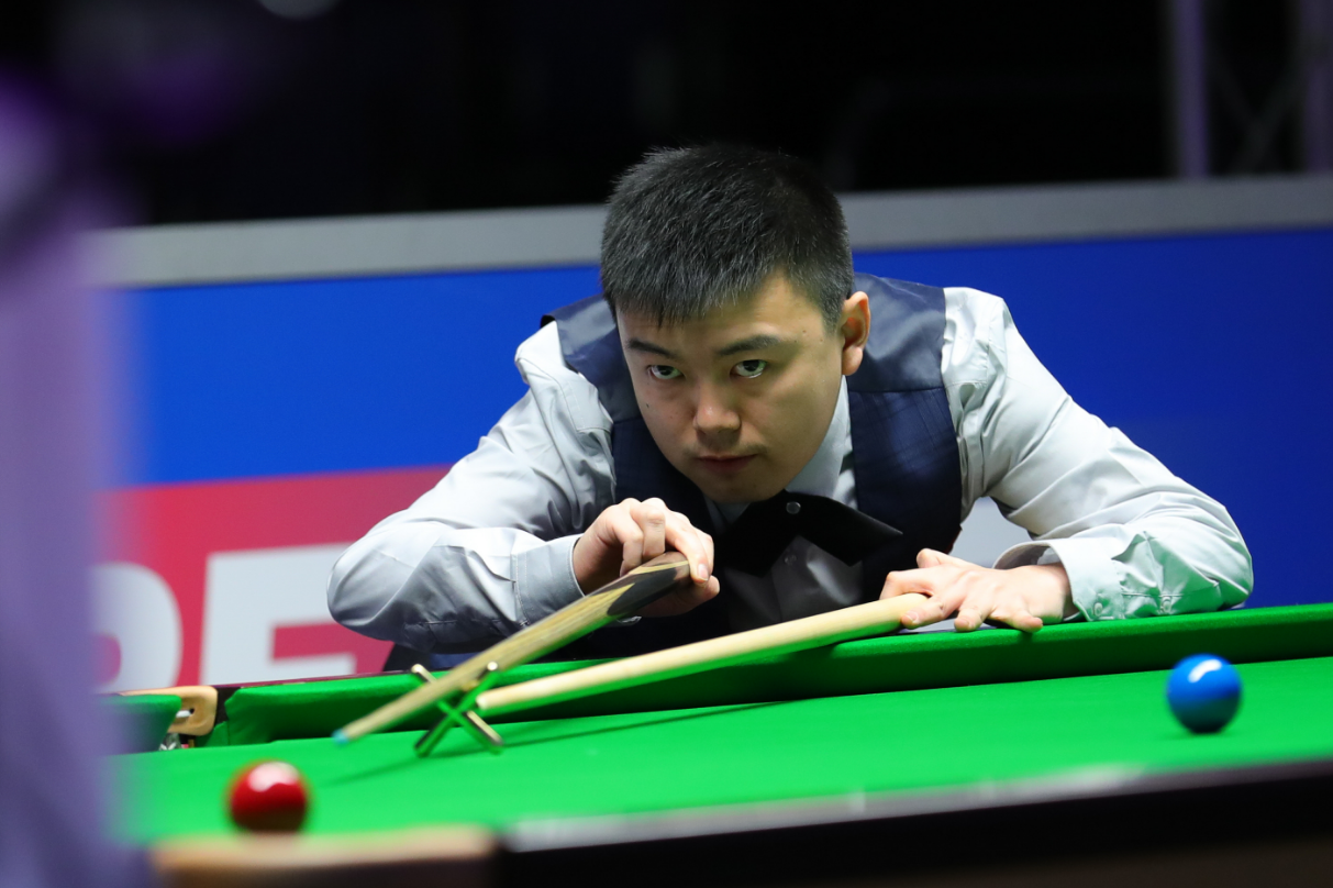 勒克莱尔|世锦赛“飘红”！“87二杰”会师，23岁小将爆冷，将迎战前TOP16