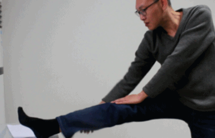 经络|身体有湿气，1个动作，每天5分钟，拉通膀胱经，湿气全跑空