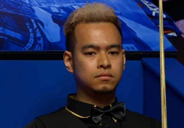 宋沙瓦|泰国斯诺克球员阿卡尼.宋沙瓦迎来27岁生日，新赛季未能重返职业