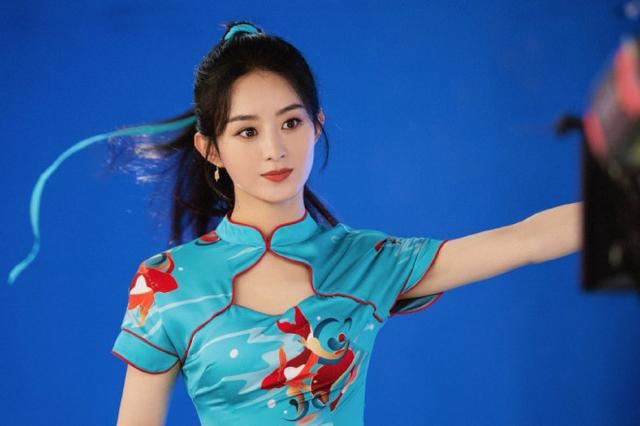 赵丽颖|赵丽颖解锁国风造型 穿短旗袍配高马尾又甜又飒