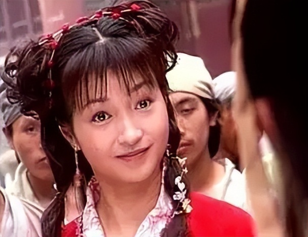 吴莫愁|街头卖艺、卑微求职、卖货求生，这5位过气女星如今有多窘？