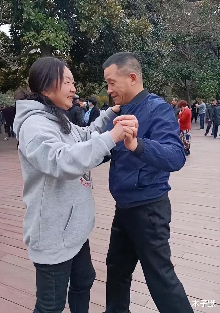 张玉环|张玉环汪姐两家儿子起争端，再婚夫妻就是贼，很难一条心