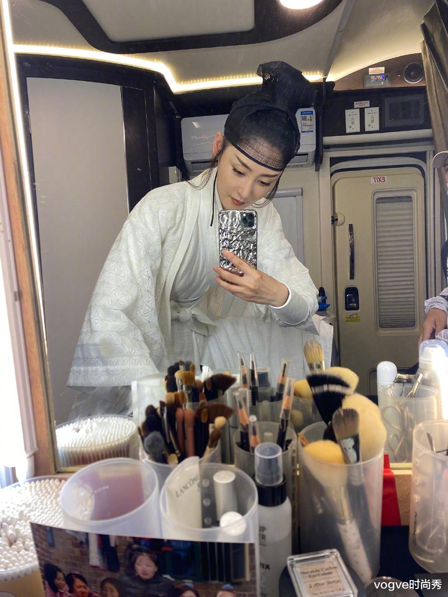 雪中悍刀行|《雪中悍刀行》收工照：“青鸟”反差大，“轩辕青峰”意犹未尽