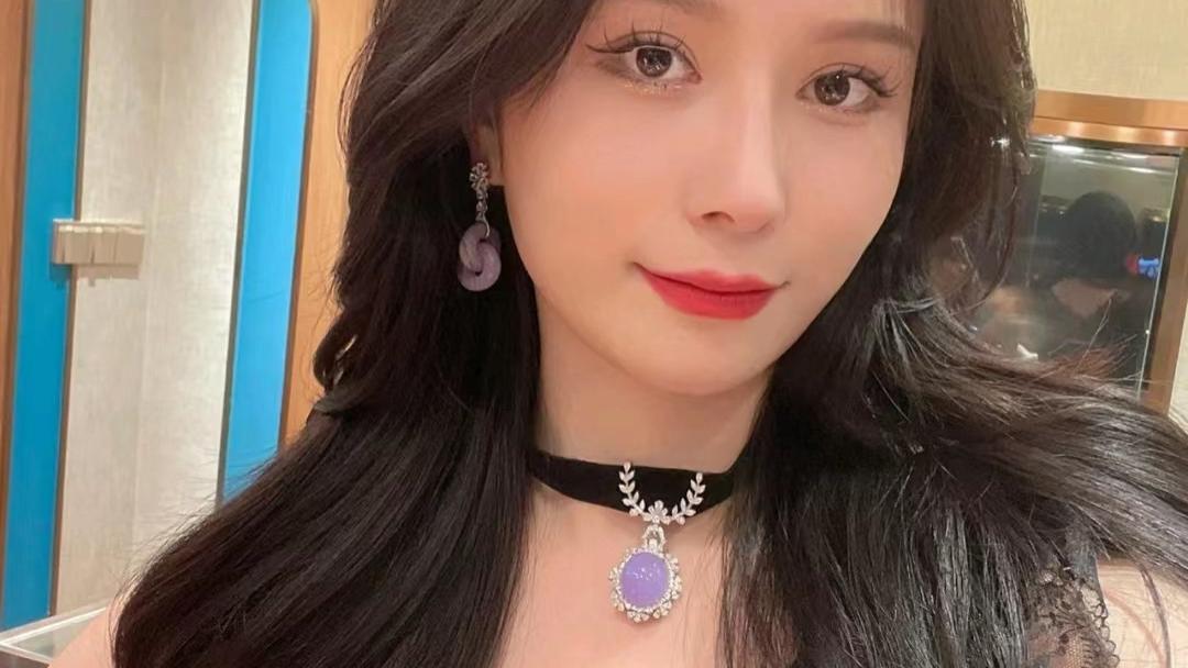 翡翠|翡翠到底是不是玉，玉跟翡翠又有什么区别？