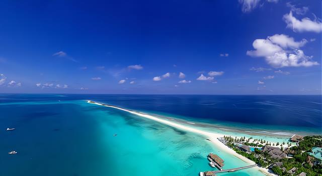 马尔代夫|世界上最大的珊瑚岛国家，拥有世界上最大的岛屿酒店