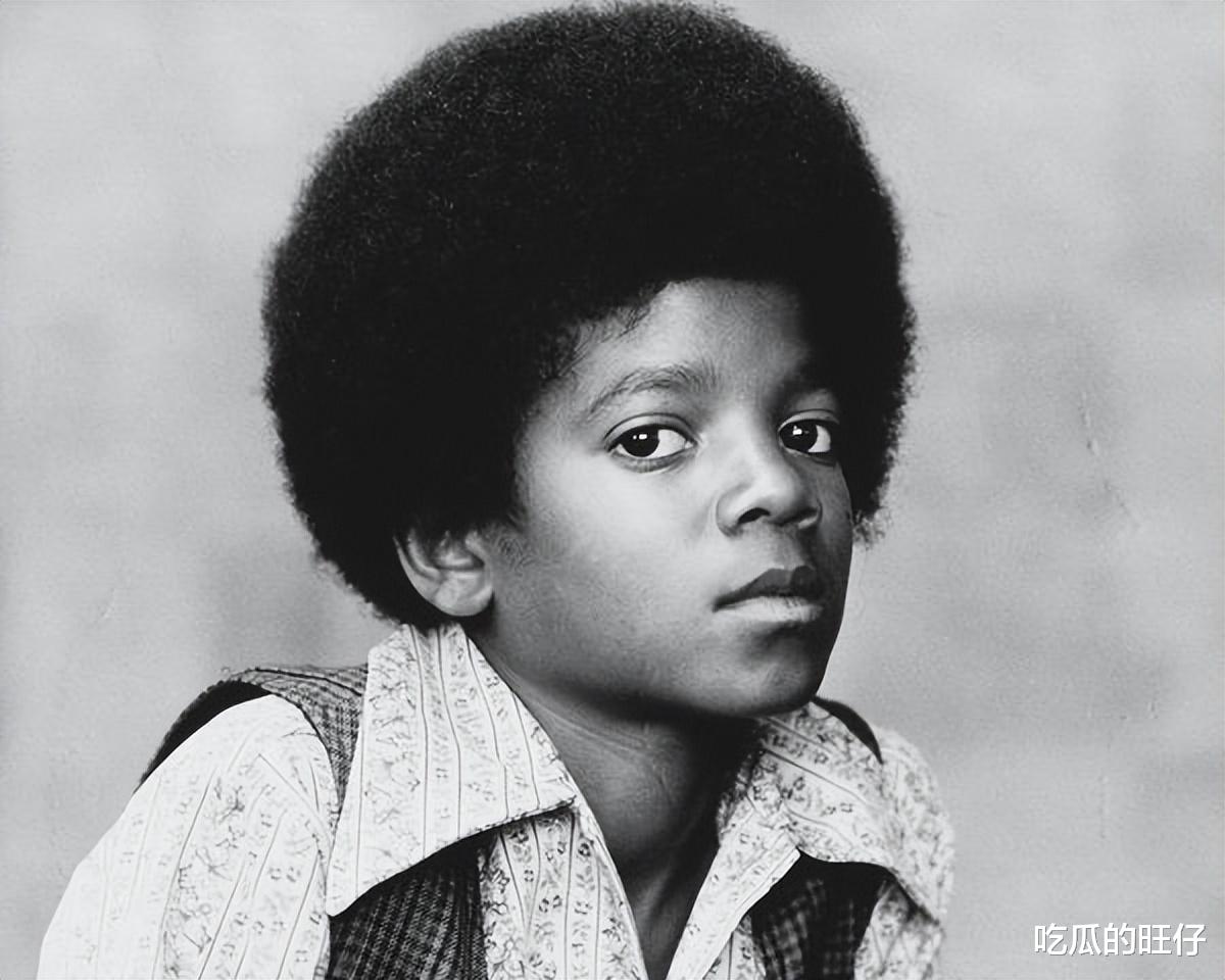 迈克尔·杰克逊|迈克尔杰克逊唯一的女儿：24岁长得像父亲，曾因皮肤白皙被质疑