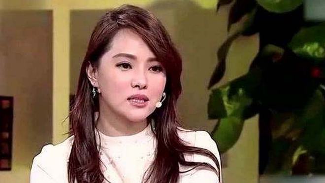 伊能静|伊能静自曝:斥资1000万买了2层小楼,一二楼住人,楼顶种花养狗