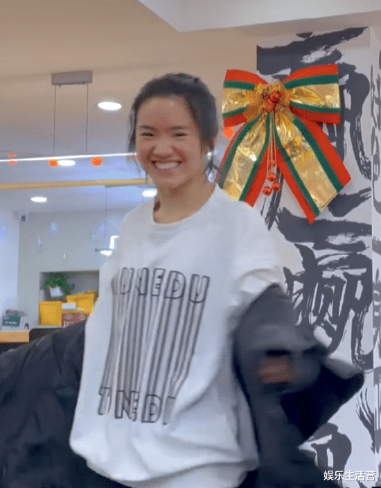 李勒优|李勒优自曝体重，身材瘦弱引担忧，晋妈透露对她未来规划