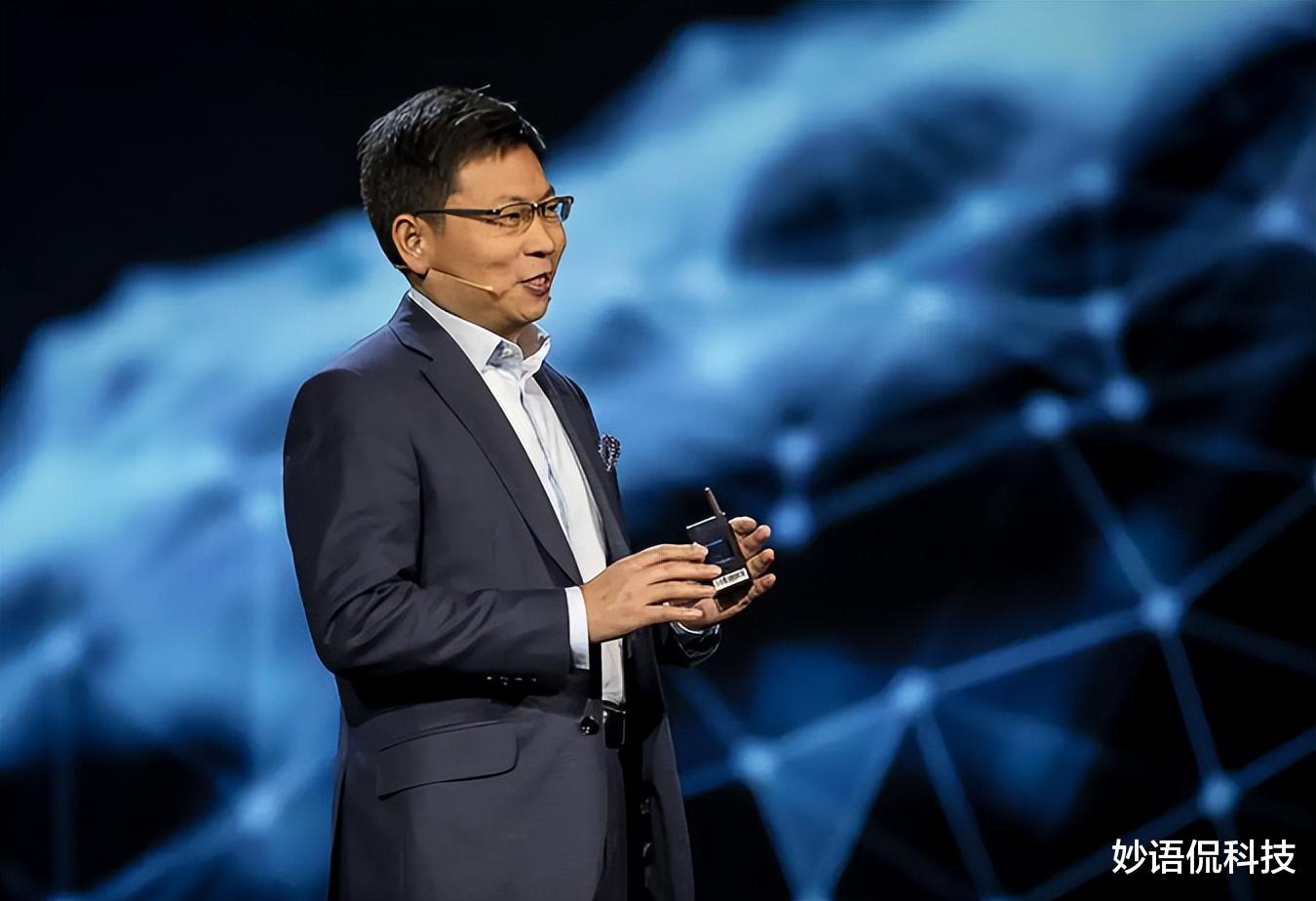 华为mate|华为Mate60Pro概念机:尽显高大上,库克该有压力了