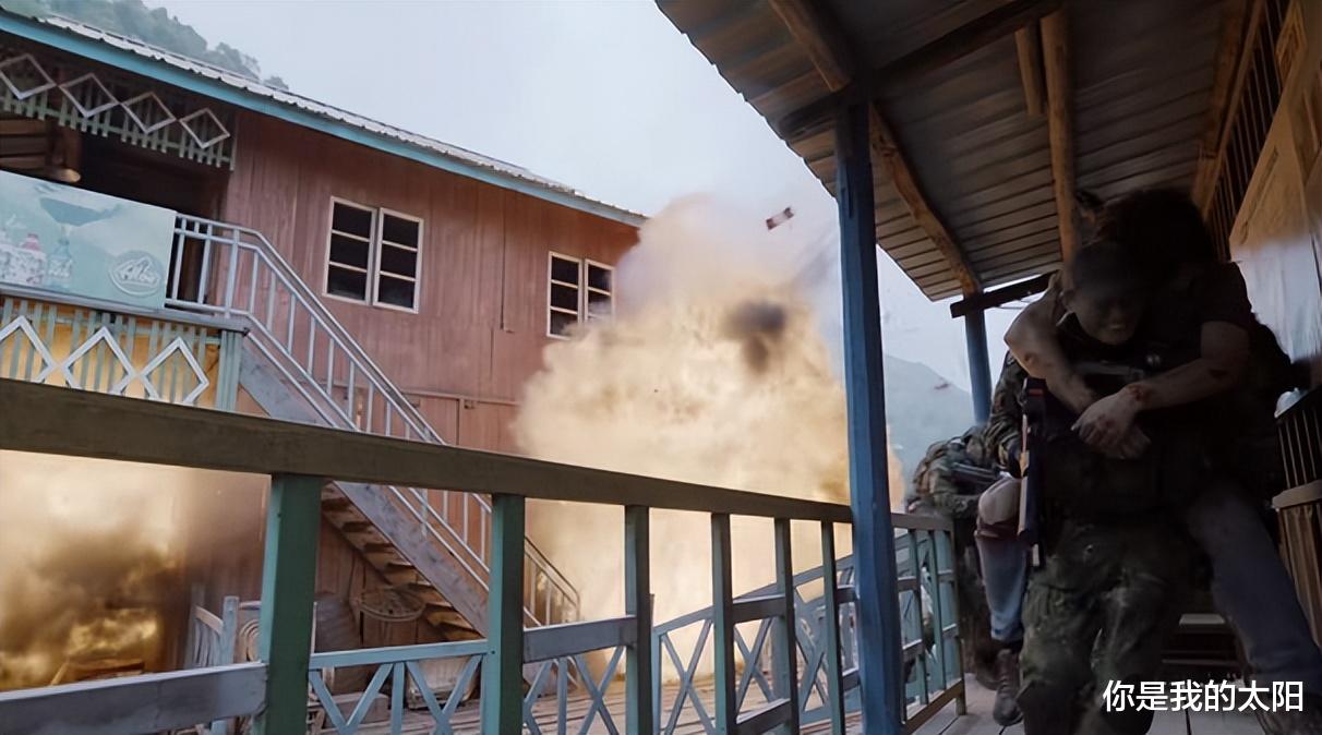 特战荣耀|《特战荣耀》开播,电影质感,军旅剧终于再次站起来了,快看起来