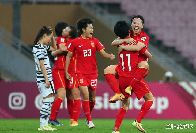 韩国队|世界杯4强！中国女足对手喊出新口号，王珊珊：韩国其实挺害怕我