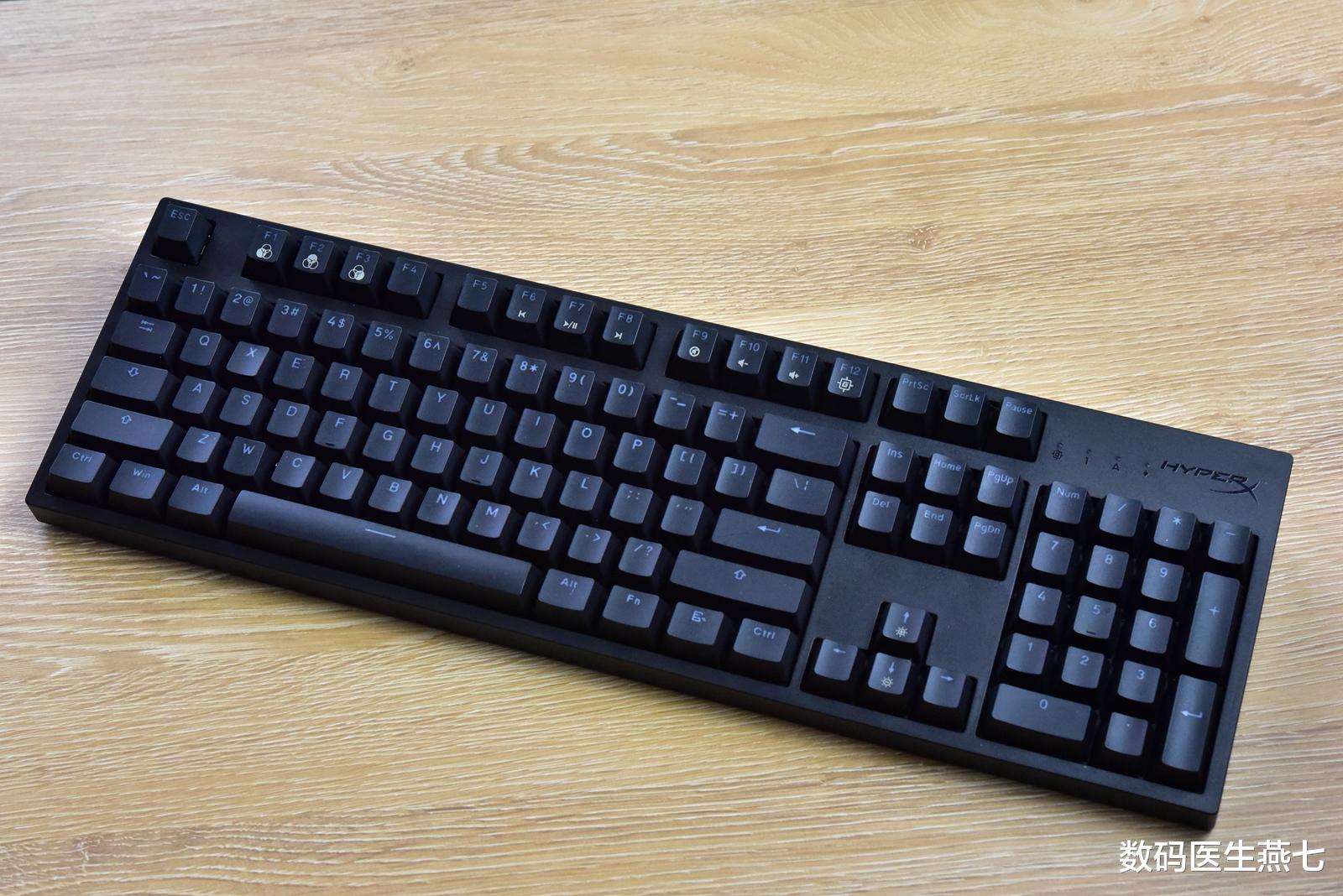 机械键盘|比红轴还快的火轴！HyperX MARS2机械键盘上手