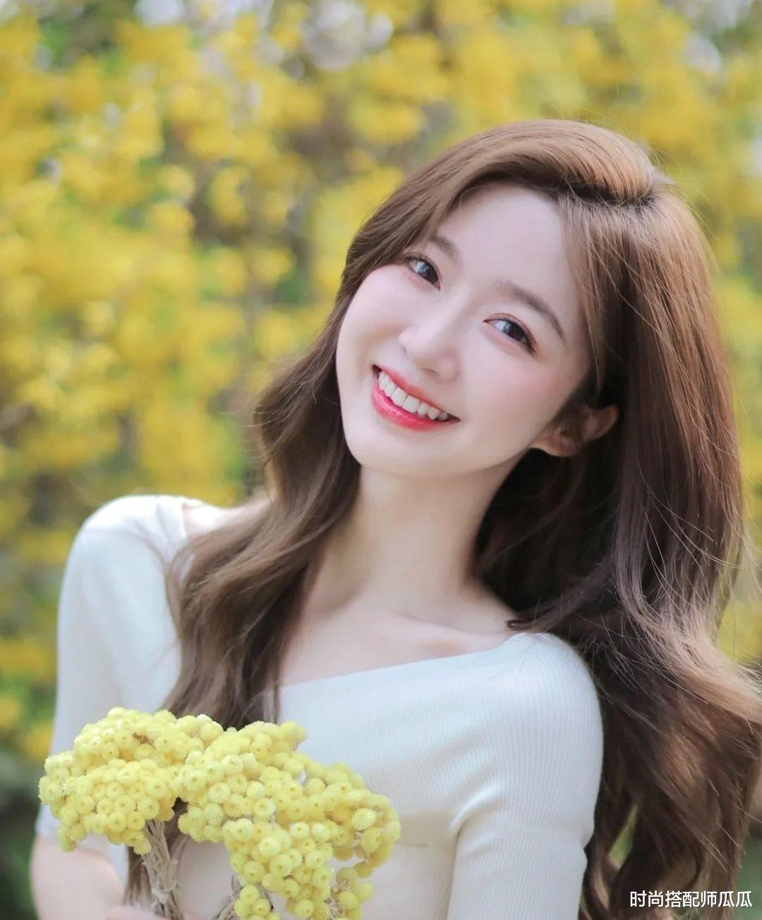 淡妆 女人哪怕再懒，出门也尽量化淡妆！掌握这3个步骤，显气色又好看