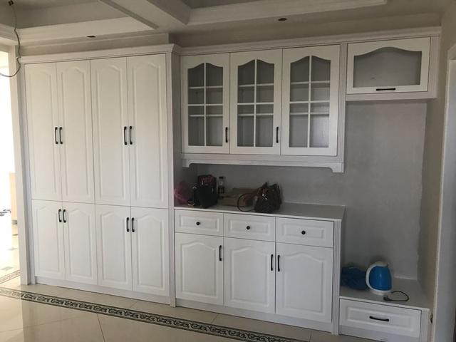 114平米小三房,装修效果清新实用,装修成本约27万,橱柜太漂亮