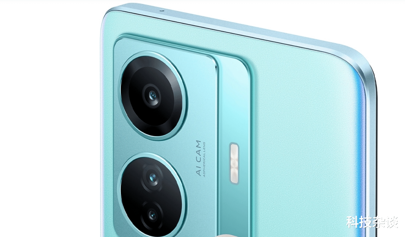 vivo|兄弟对决，你更看好vivo S15还是OPPO Reno8