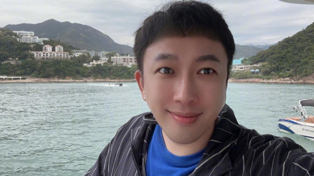 袁姗姗|懒理于正内涵，35岁袁姗姗穿国内首秀高定，美出千金豪气范！