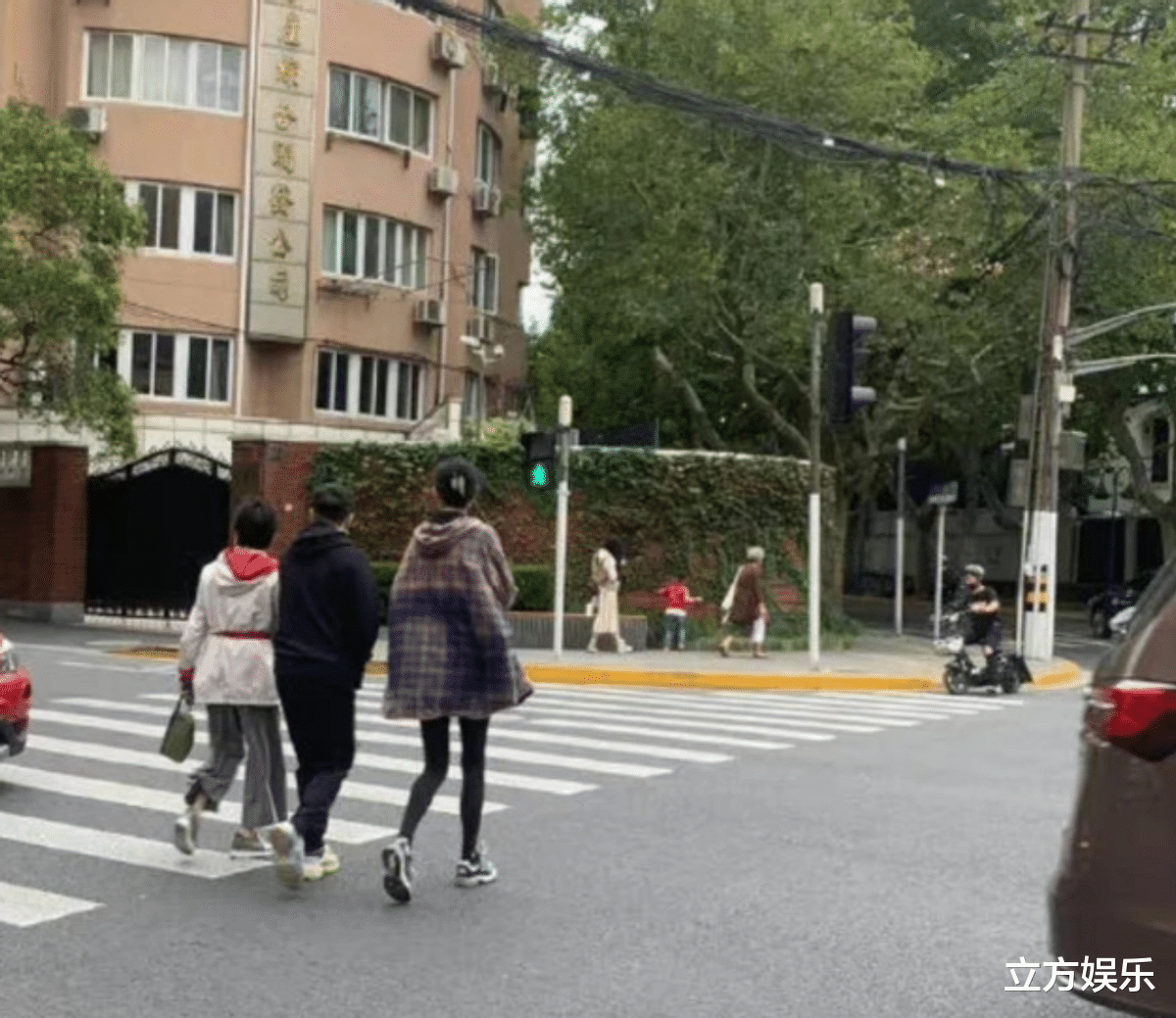 奚梦瑶|奚梦瑶晒新照暴露豪宅环境，大秀好身材却被老公吐槽丑！