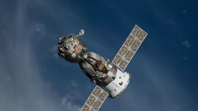 在太空中,漂浮着五具“遗体”,这些长眠于宇宙的人,他们是谁?