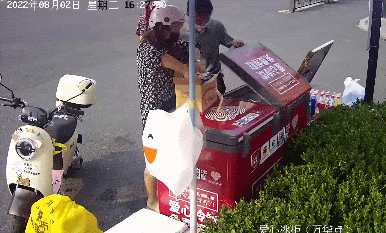 杭州街头这只冰柜火了,6000万网友围观!