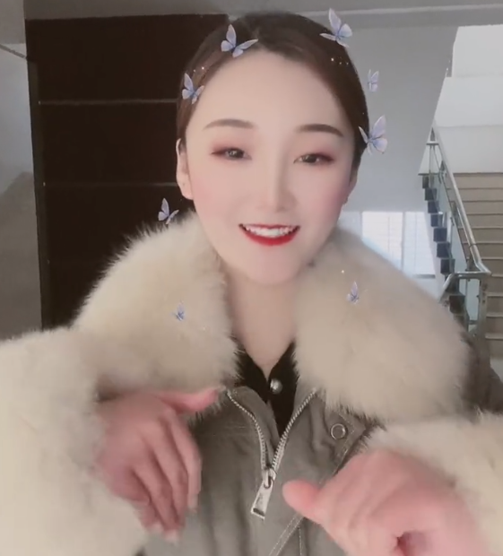 央视春晚|凉透了?陈亚男口碑跌至3.47,小黄车被强制关闭,或将退出带货圈