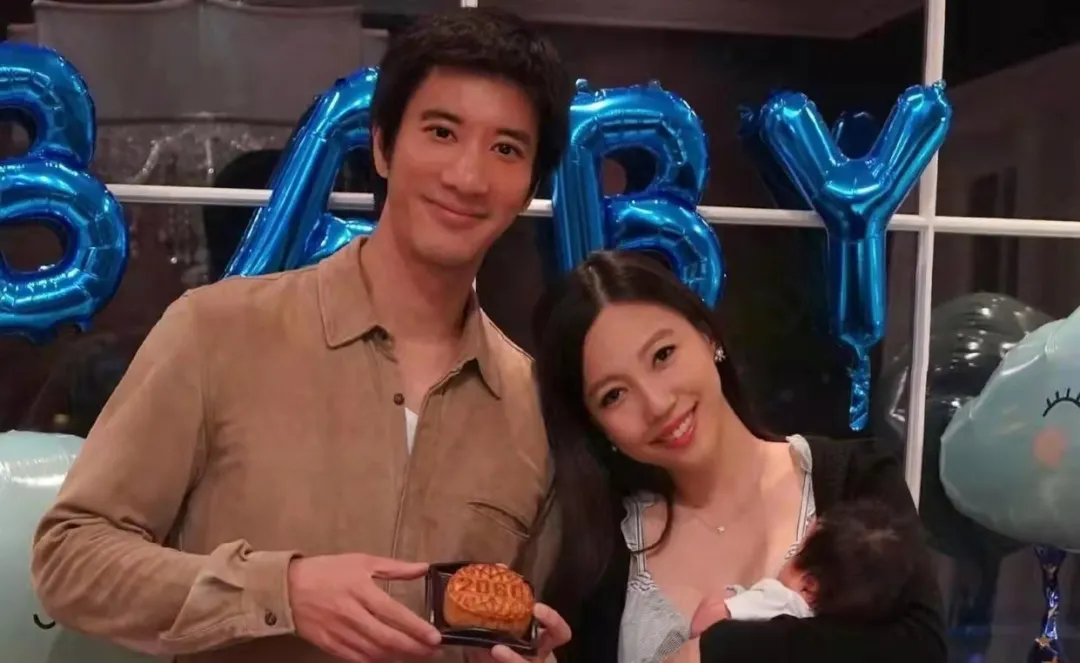 李靓蕾|李靓蕾王力宏离婚后续，网友反应变化大，这个扎心的真相藏不住了