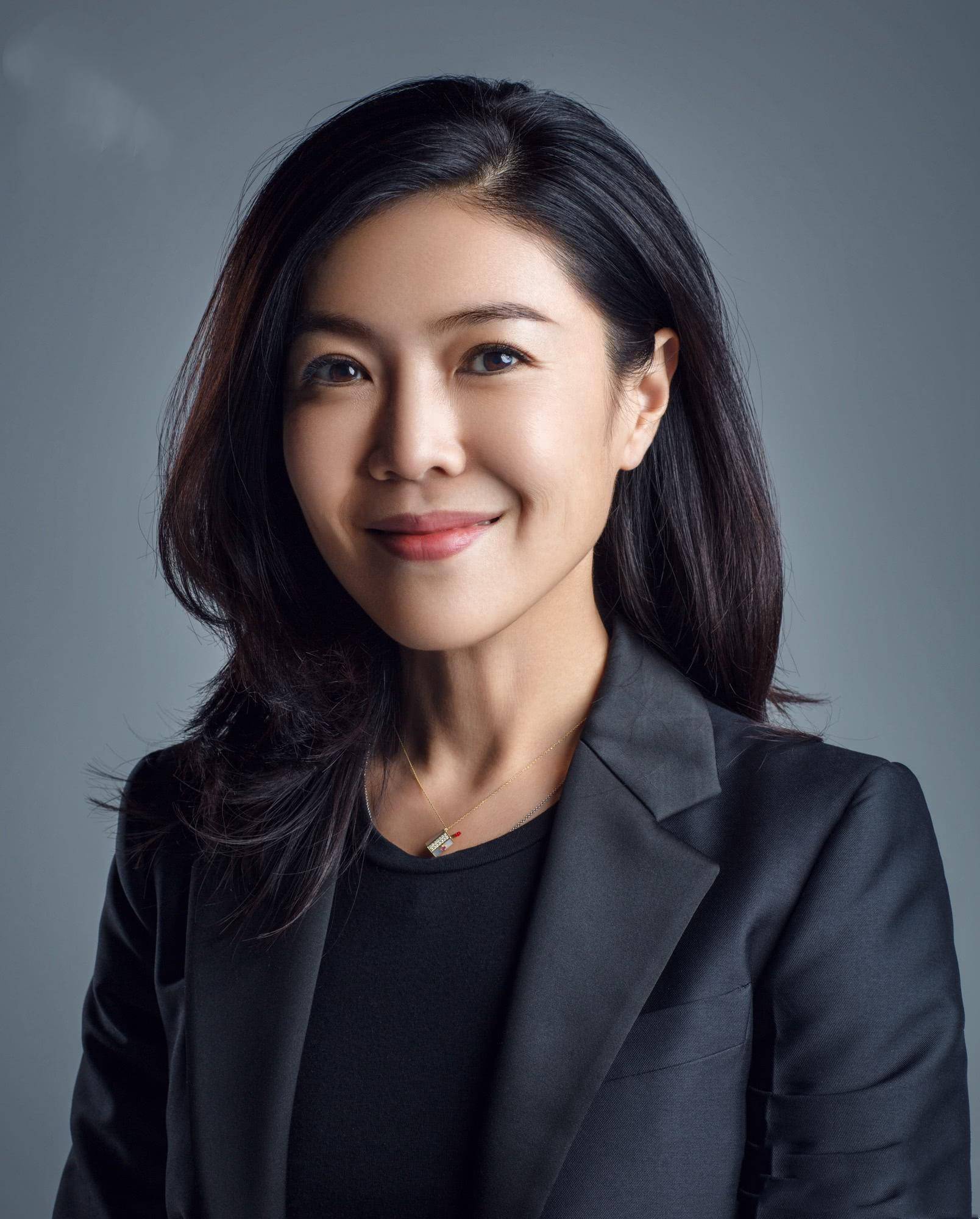 吴亦凡|当年力挺吴亦凡的3位女名人，如今都过得怎样了？