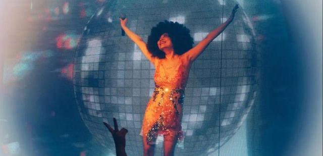 张蔷|张蔷首度承认割眼袋失败,隔空喊话医生:下次认真点