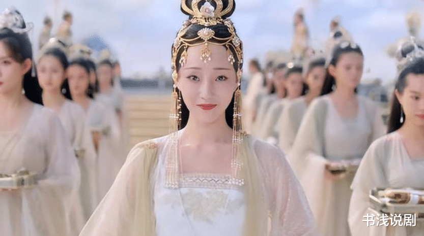 长月烬明|《长月烬明》拿下月榜第5,比起男女主颜值,我更关心这3样!