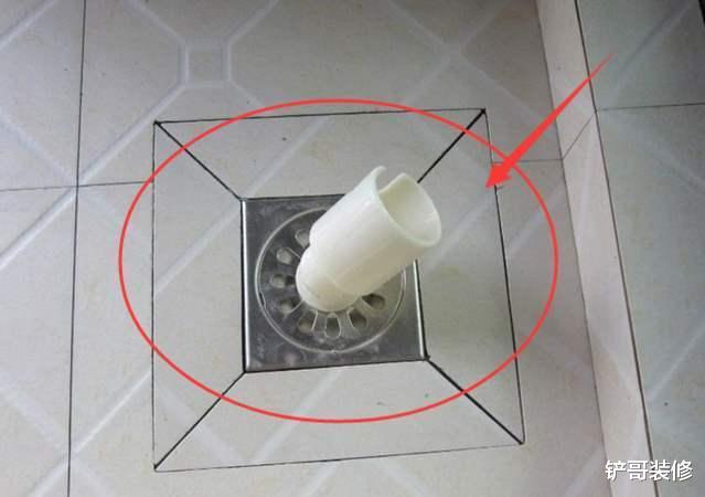 洗衣机排水管插地漏,溢水还反味?教你正确做法,干净无异味