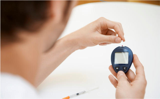 高血糖|天然的“降糖王”终于找到了，血糖高的人，每天泡水喝，血糖蹭蹭降