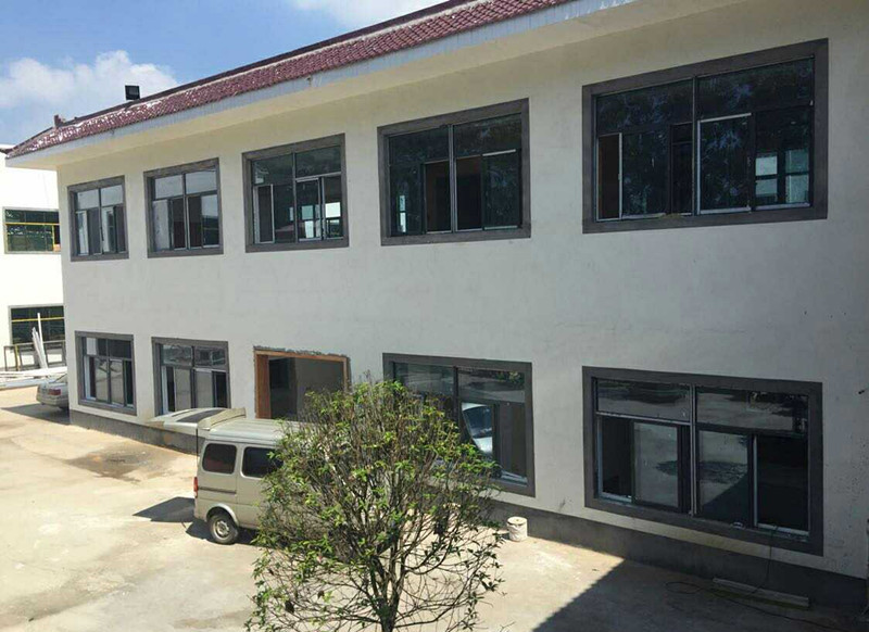 晒晒我家80w的农村别墅,上下400平,餐桌大得吓人,估计你没见过