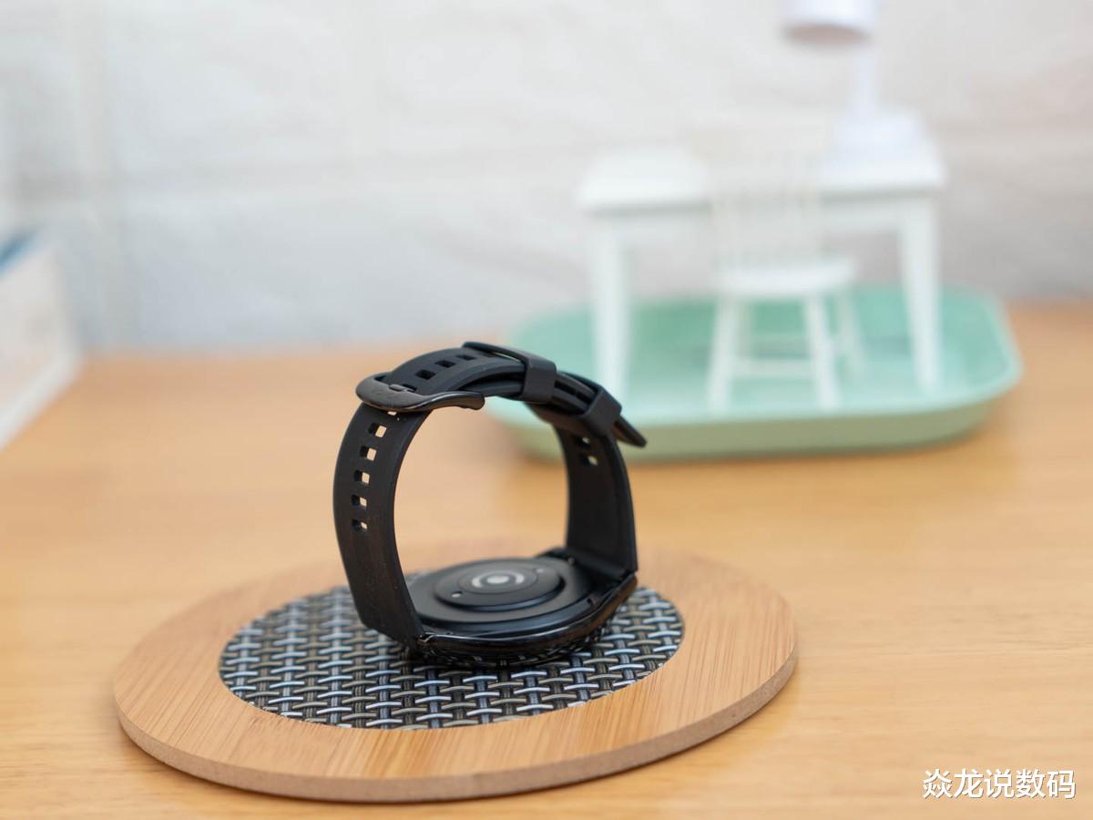 榮耀|繼手機、電腦之后的第三塊屏來了，榮耀手表GS 3全面體驗