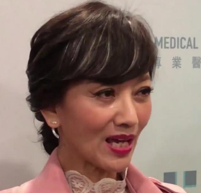 邱淑贞|10位自然老去的港圈老牌女星，叶童一头白发，邱淑贞身材发福