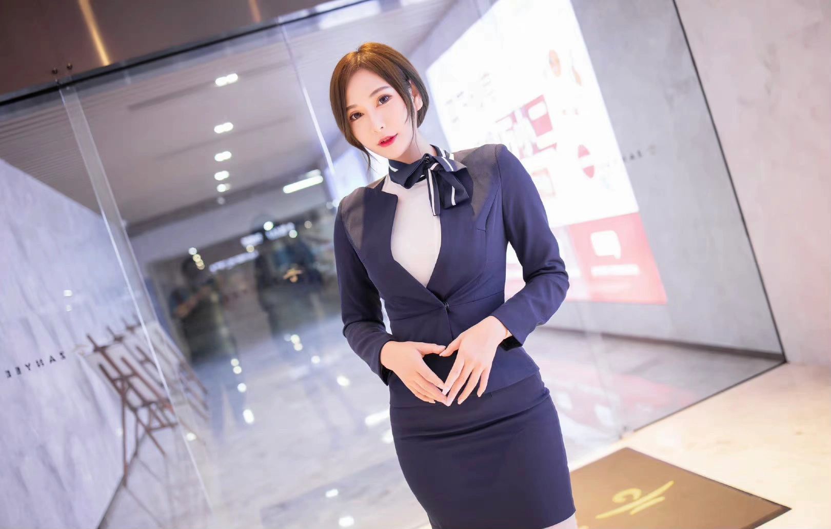 李雪琴|211本科毕业，失业在家一年，该不该去做low一点的工作呢