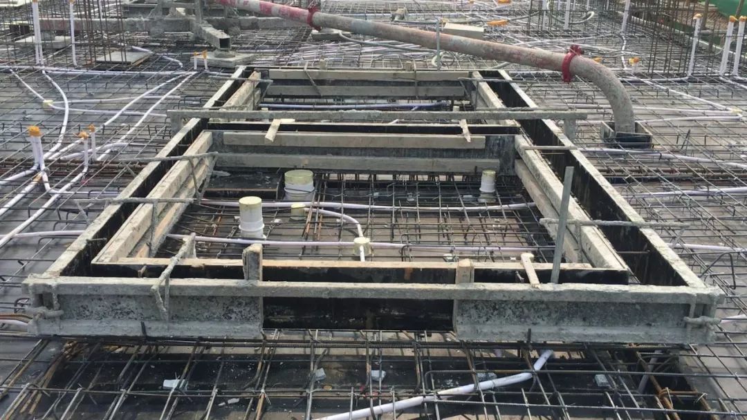 厨卫间构造翻边施工：一次成型，根治渗漏！