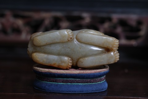 |舊藏和田玉籽料“枣红皮 瑞兽”