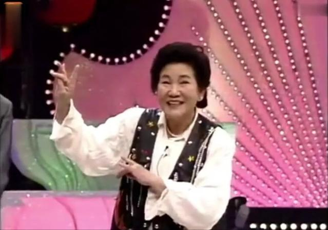 春晚|回顾春晚40年的喜剧舞台,才知道现今春晚为何备受吐槽了