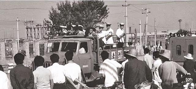 1983年严打,5位高干子弟被当作典型枪毙,全国刮起一阵扫恶风暴