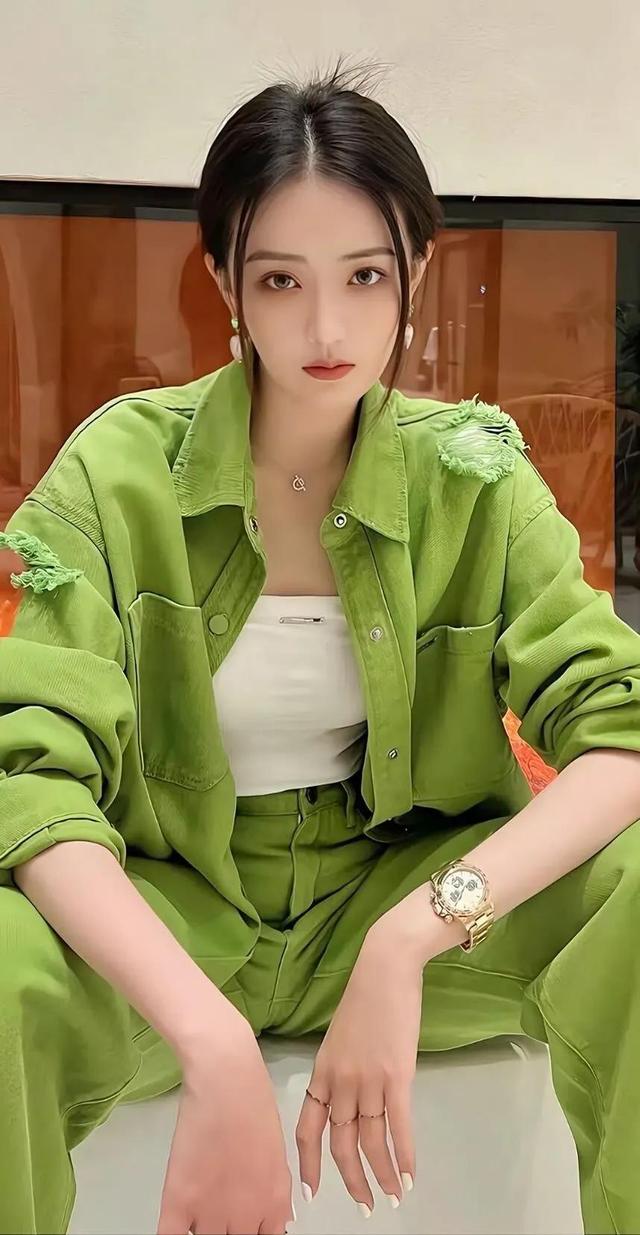 徐璐|明星高清写真—性感甜美的徐璐