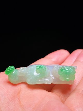 翡翠|清乾隆 老坑飘绿翡翠 耄耋 双獾 把件 挂件