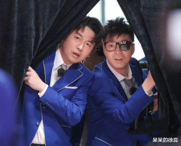 贾玲|如果“综艺搞笑女”有段位，杨紫青铜，杨超越黄金，贾玲必登王者