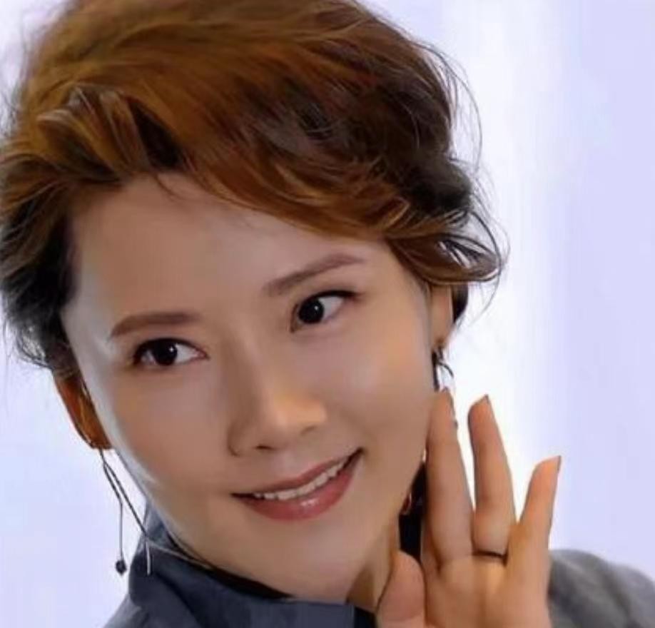 江南|好山好水出美人，12位江南古典美女，一个赛一个漂亮