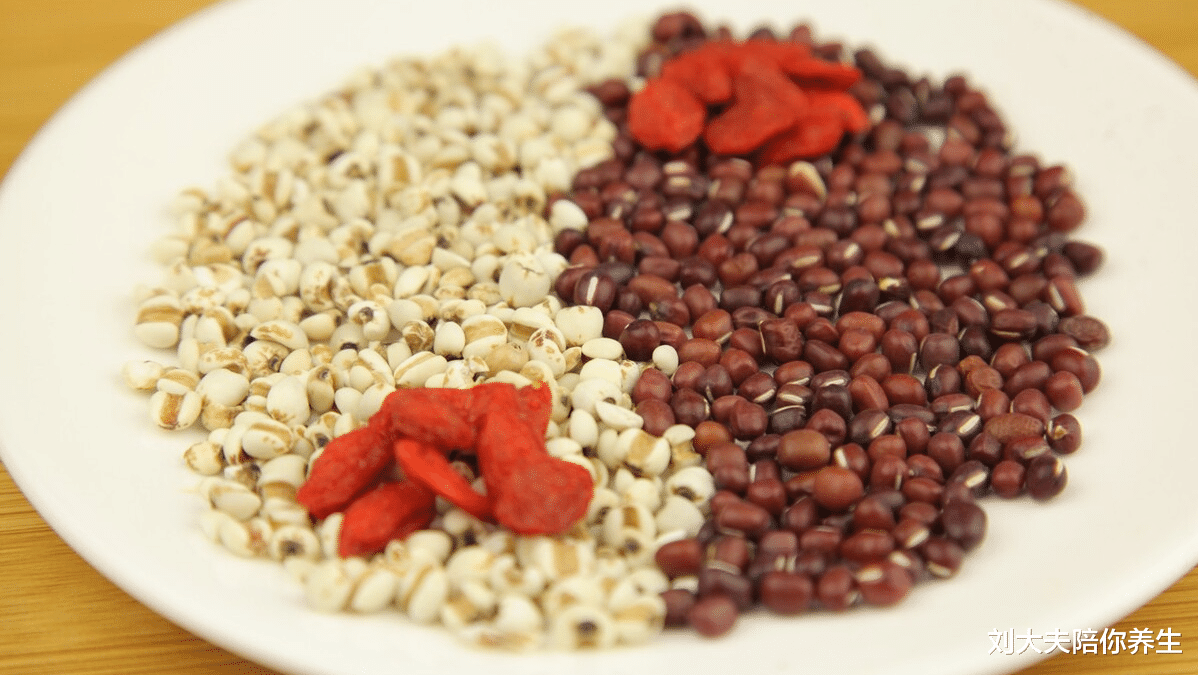 祛湿|祛湿别直接吃薏米,它才是真正的“化湿”,内调脾胃,外排湿气