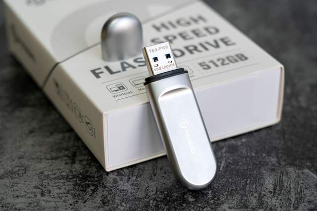 固态硬盘|固态U盘成了新的流行趋势？看看斐数这款体验如何