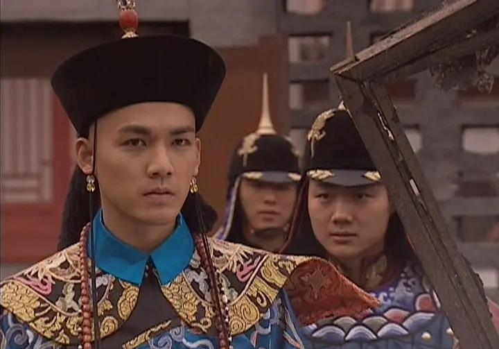 钟汉良|因杨颖“身价暴跌”，47岁被骂“老牛吃嫩草”，钟汉良都做了啥？