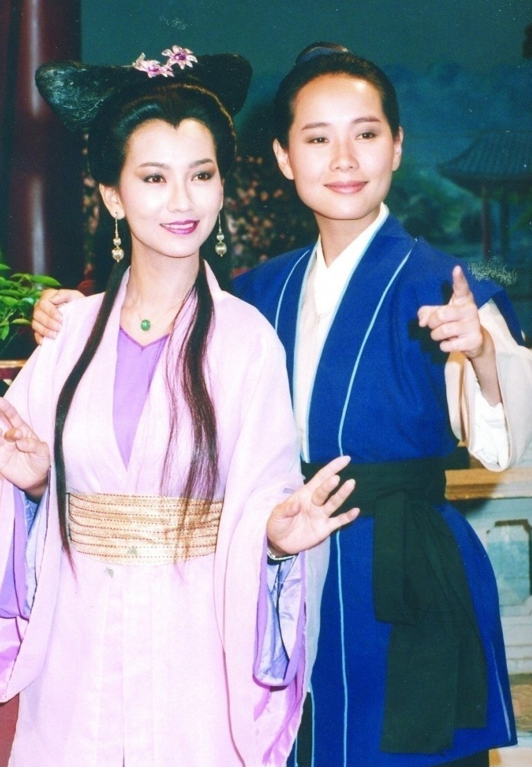 金像奖|她曾两获金像奖，被誉为「最美许仙」，如今一头白发「自然地老去」